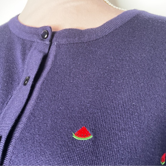 Cable‎ and gauge watermelon cardigan. Cute - Picture 3 of 9